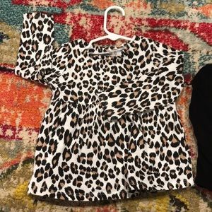 Old Navy Shirts & Tops - TWINS!! Long Sleeve Bundle! Old Navy Shirts & Tops - TWINS!! Long Sleeve Bundle!